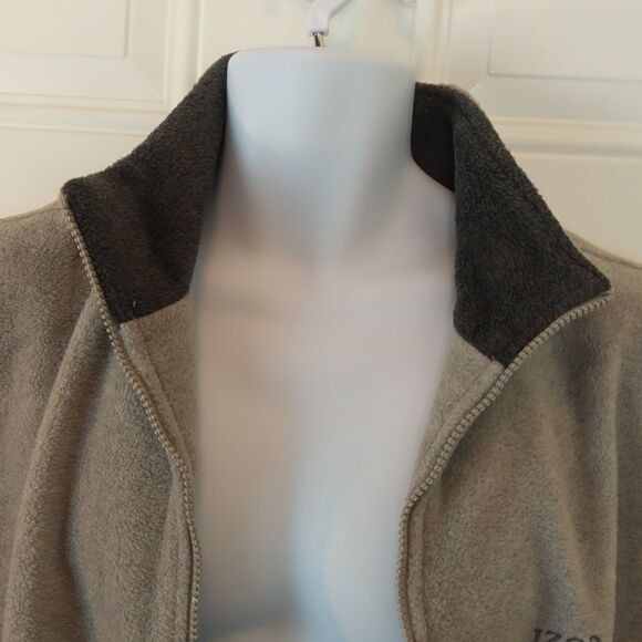 IZOD gray fleece zippered front vest with pockets - Picture 6 of 14